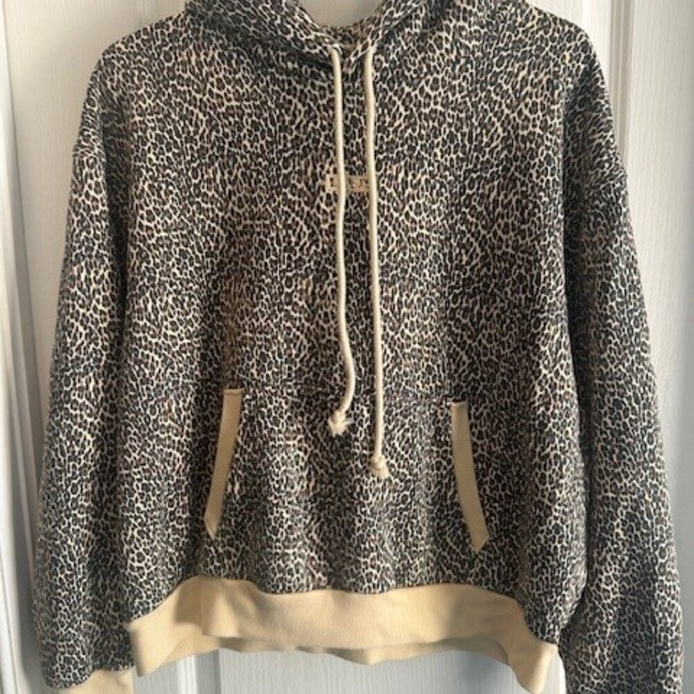 Levi Cheetah Hoodie - Medium